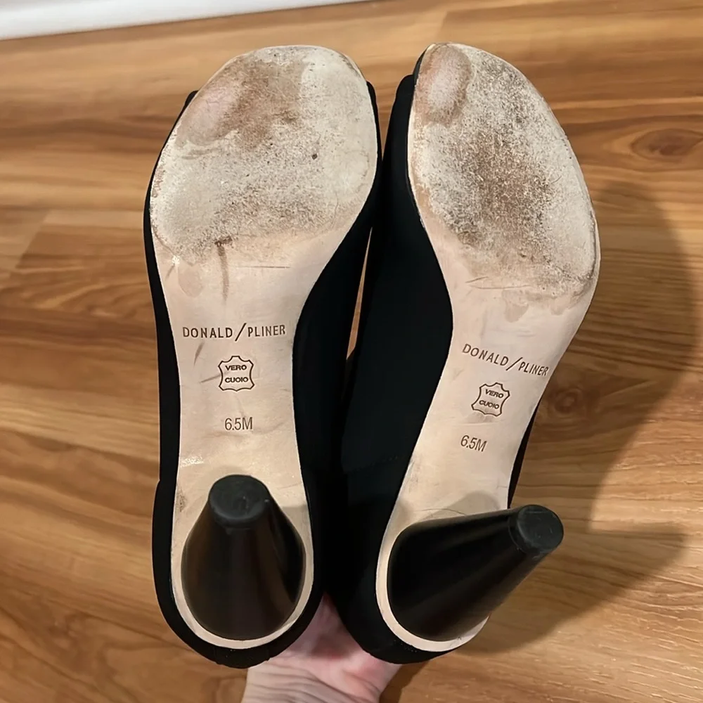 Donald J Pliner Riley Peep Toe Booties Heeled - Picture 6 of 8